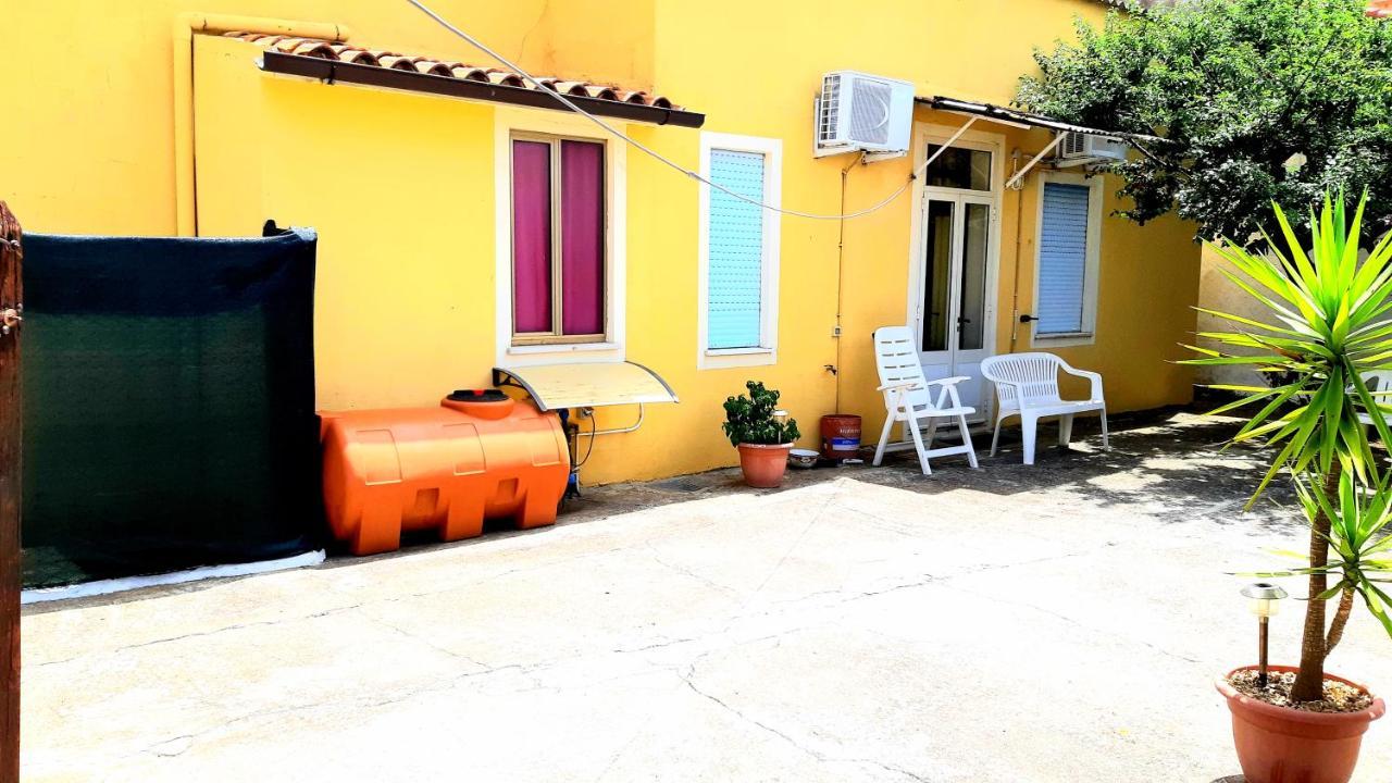 Mare&Monti II Villa Telti Exterior photo